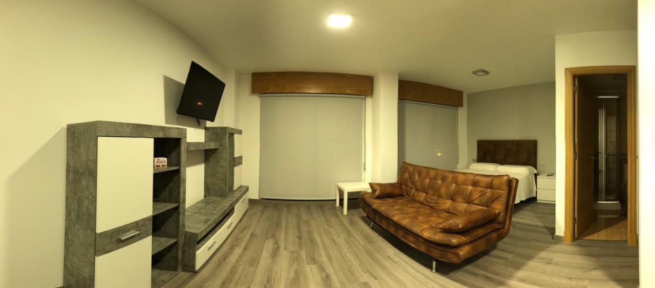 Apartamentos Augusto La Caniza Eksteriør bilde